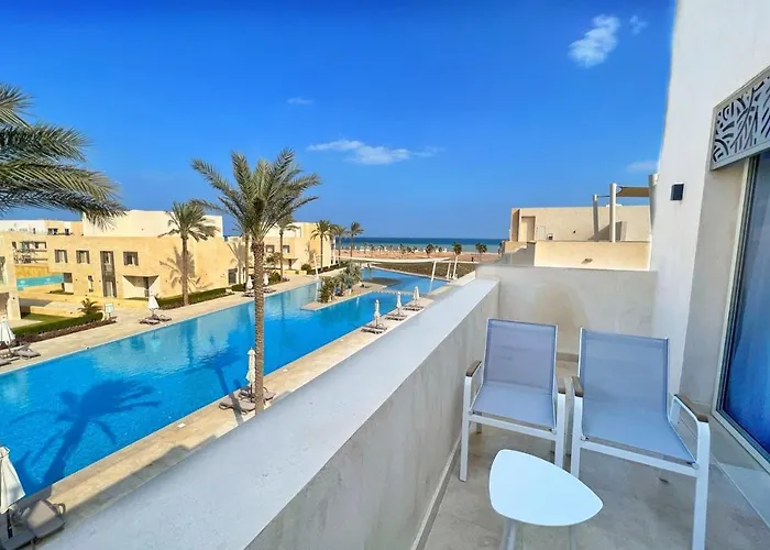 Apartment Homestyle 3br Penthouse Pool & View *