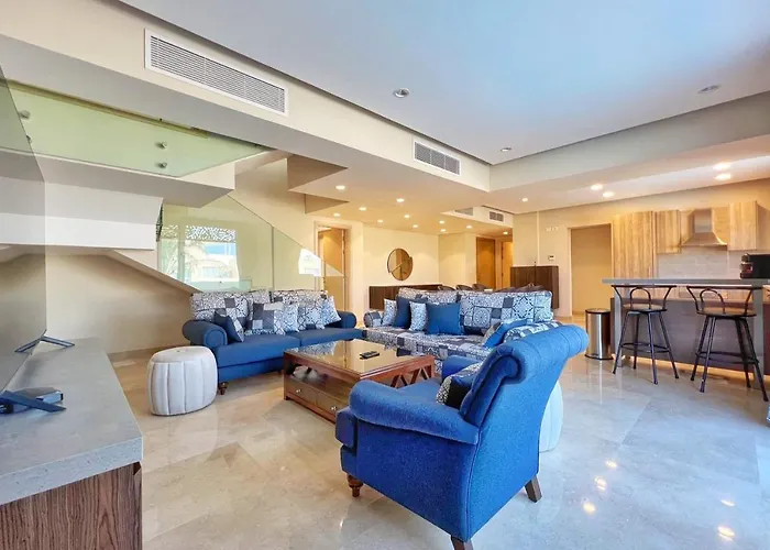 Homestyle 3br Penthouse Pool & View Hurghada