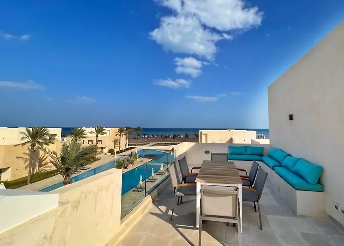 Apartment Homestyle 3br Penthouse Pool & View